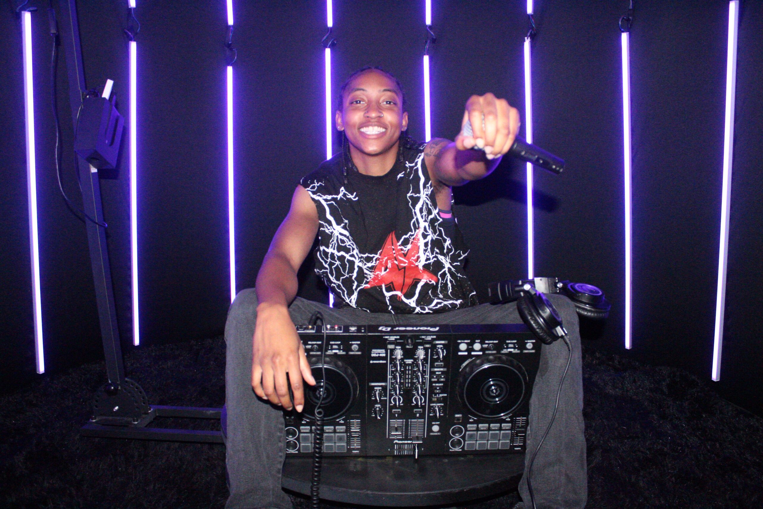 DJ 4K